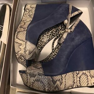 Elegant Navy and Snake Print Wedge Sandals